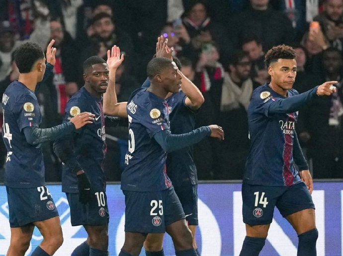 德罗巴连续二十场比赛得分超过回归赛场，巴黎圣日耳曼挑战极限！的简单介绍