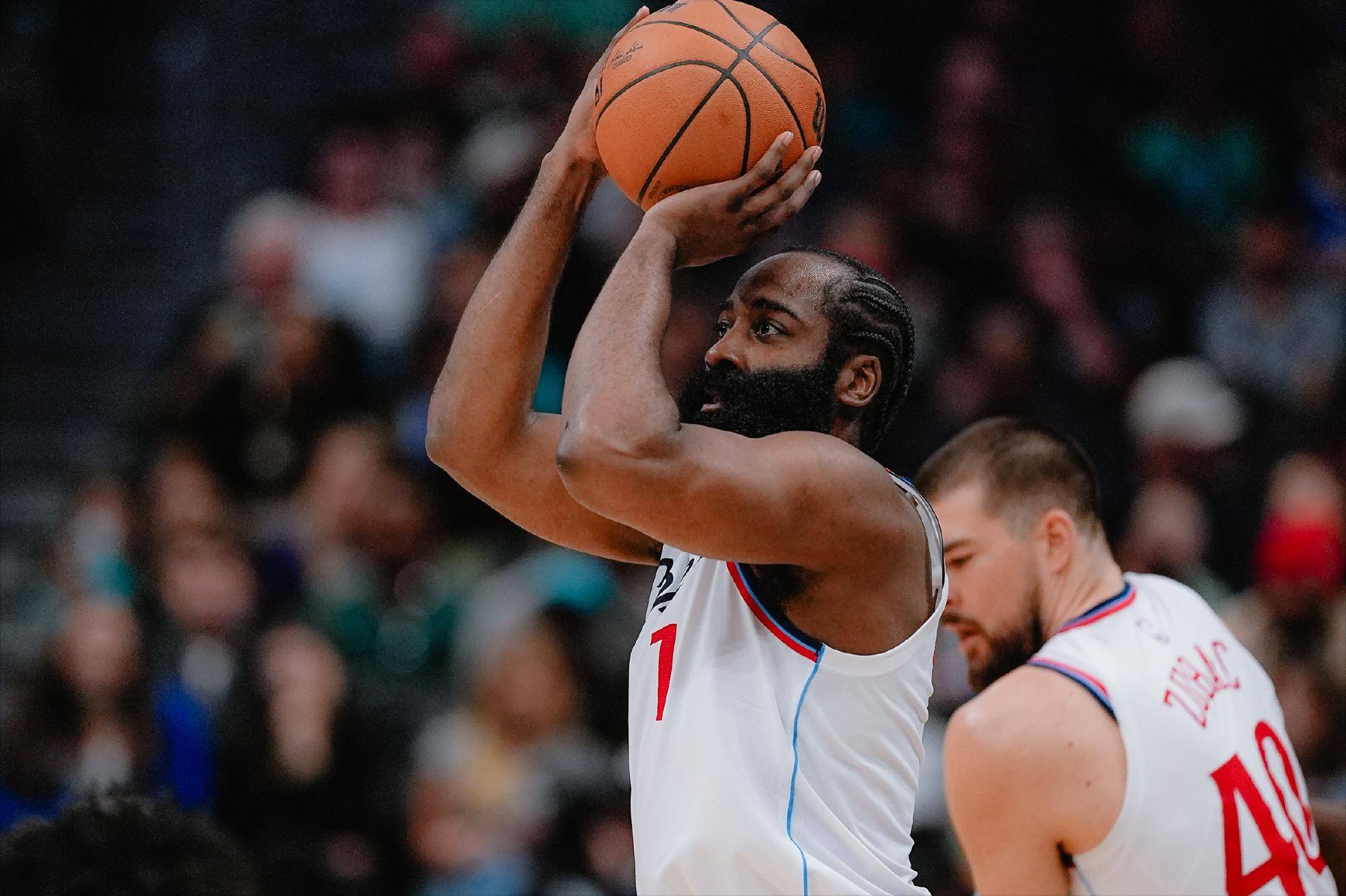 28圈-关于哈登在老鹰比赛中赛事规则更新，战术调整引发热议！的信息